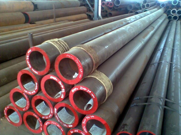 ASTM A 334  ASME SA 334  Gr. 8  Óaðfinnanlegur soðið rör